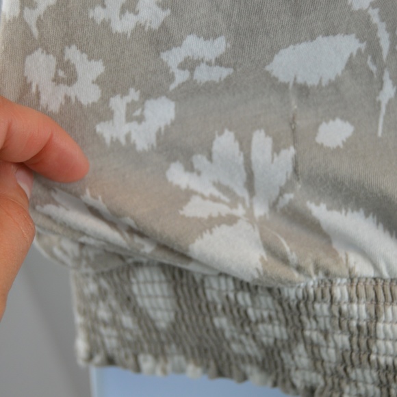 🔴 Old Navy Floral Strapless Crop Top - Picture 8 of 8